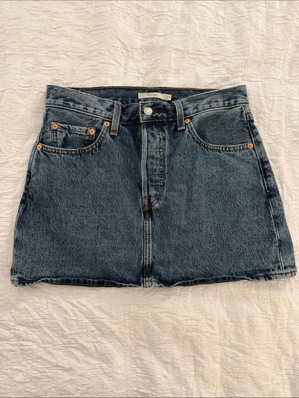 Levi’s Classic Icon Denim Button Fly Mini Skirt Sz 27